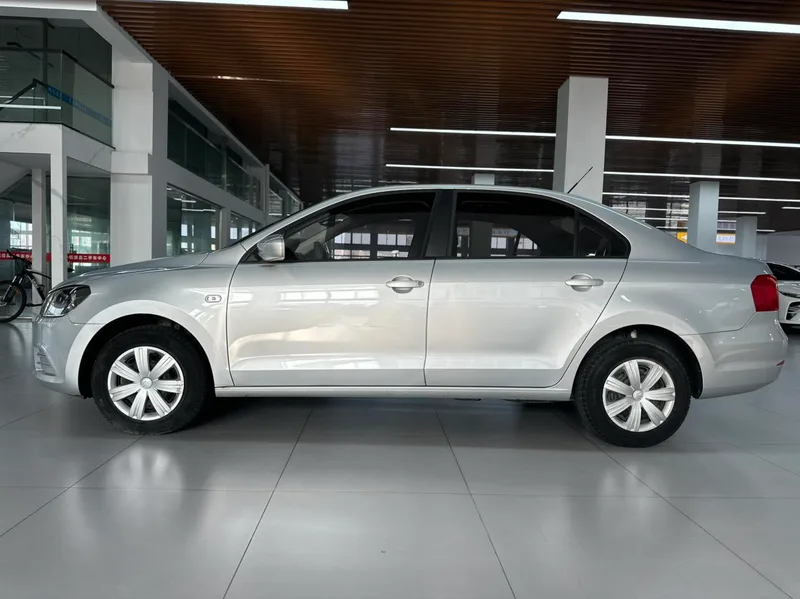 Volkswagen Jetta 2015 1.6L Automatic fashion type exterior photo 7 Volkswagen Jetta 2015 1.6L Automatic fashion type exterior photo 7