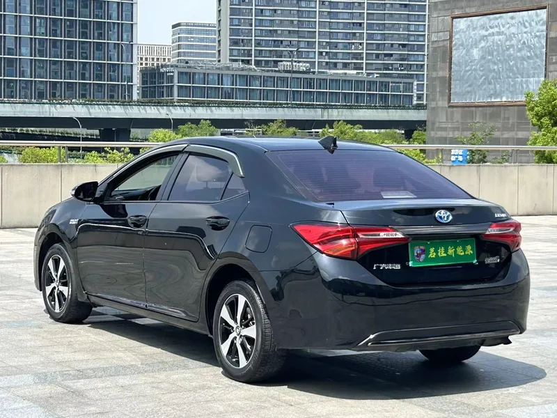 Toyota Levin Plug-in Hybrid 2019 1.8PH GS CVT Versión de élite exterior foto 6 Toyota Levin Plug-in Hybrid 2019 1.8PH GS CVT Versión de élite exterior foto 6