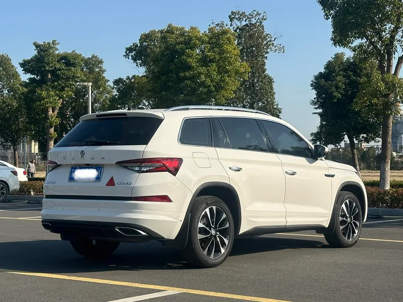 Skoda Kodiaq 2022 TSI330 7 Two-wheel-drive luxury edition exterior photo 6 Skoda Kodiaq 2022 TSI330 7 Two-wheel-drive luxury edition exterior photo 6