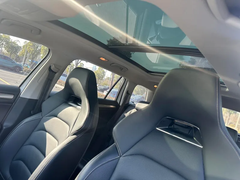 Skoda Kodiaq 2022 TSI330 7 Two-wheel-drive luxury edition interior photo 14 Skoda Kodiaq 2022 TSI330 7 Two-wheel-drive luxury edition interior photo 14