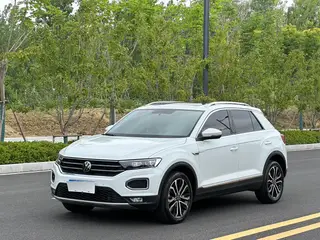 Volkswagen T-Cross 2022 280TSI DSG Deux roues motrices PLUS