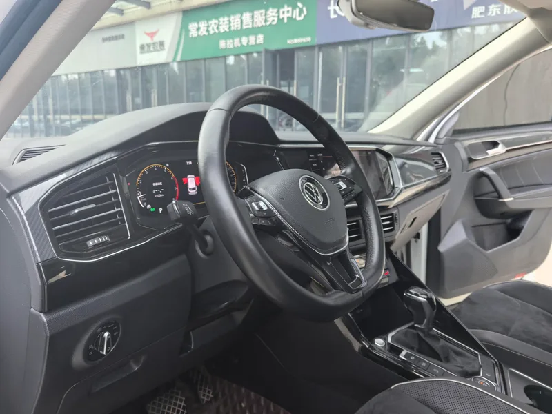 Volkswagen Tayron 2020 380TSI R-Line Zhilian Edition Four-wheel drive interior photo 13 Volkswagen Tayron 2020 380TSI R-Line Zhilian Edition Four-wheel drive interior photo 13
