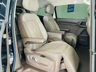 Volkswagen Viloran 2023 380TSI Premium Edition interior photo 13 Volkswagen Viloran 2023 380TSI Premium Edition interior photo 13