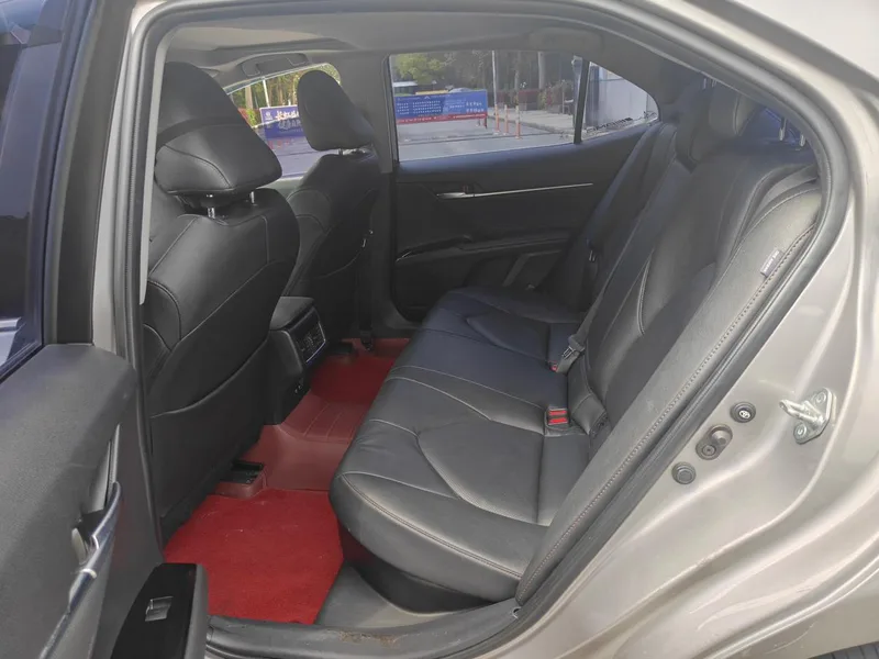 Toyota Camry 2021 Dual Power 2.5HS Fengshang Edition interior photo 6 Toyota Camry 2021 Dual Power 2.5HS Fengshang Edition interior photo 6
