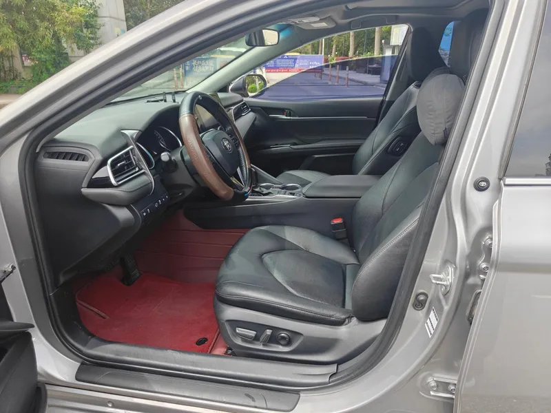Toyota Camry 2021 Dual Power 2.5HS Fengshang Edition interior photo 7 Toyota Camry 2021 Dual Power 2.5HS Fengshang Edition interior photo 7
