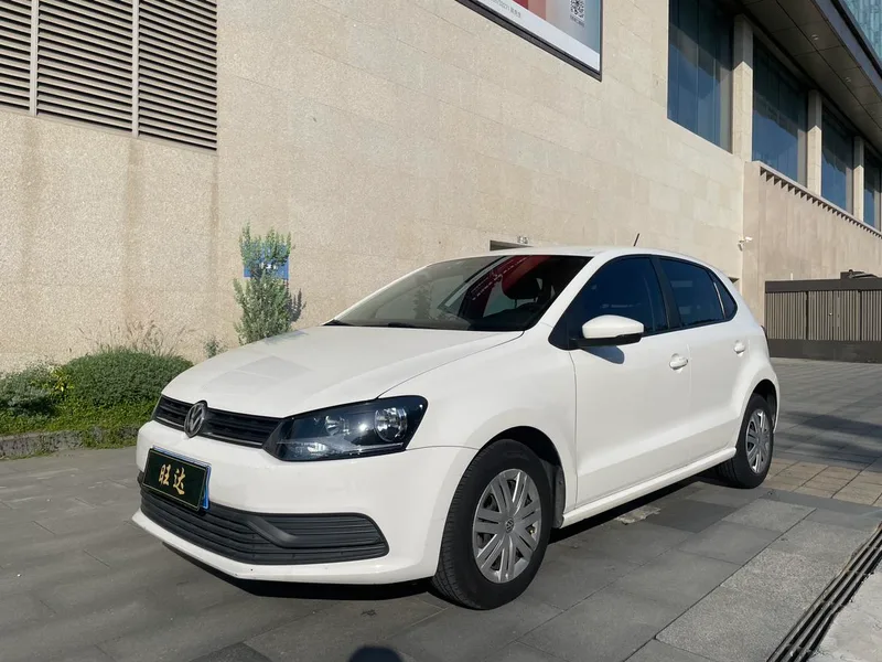 Volkswagen Polo 2018 1.5L Tipo de conducción automática exterior foto 1 Volkswagen Polo 2018 1.5L Tipo de conducción automática exterior foto 1