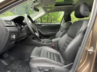 Skoda Superb 2016 TSI280 DSG Zhixing Edition interior photo 11 Skoda Superb 2016 TSI280 DSG Zhixing Edition interior photo 11