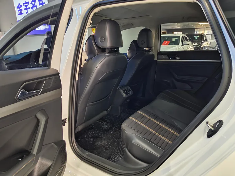 Volkswagen Lavida 2018 280TSI DSG Comfort Edition China V interior photo 7 Volkswagen Lavida 2018 280TSI DSG Comfort Edition China V interior photo 7