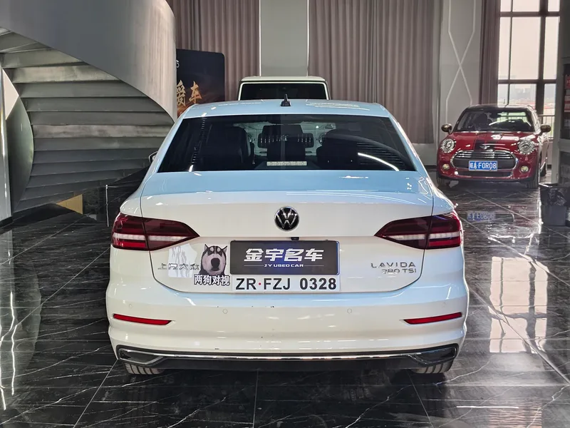 Volkswagen Lavida 2018 280TSI DSG Comfort Edition China V interior photo 9 Volkswagen Lavida 2018 280TSI DSG Comfort Edition China V interior photo 9
