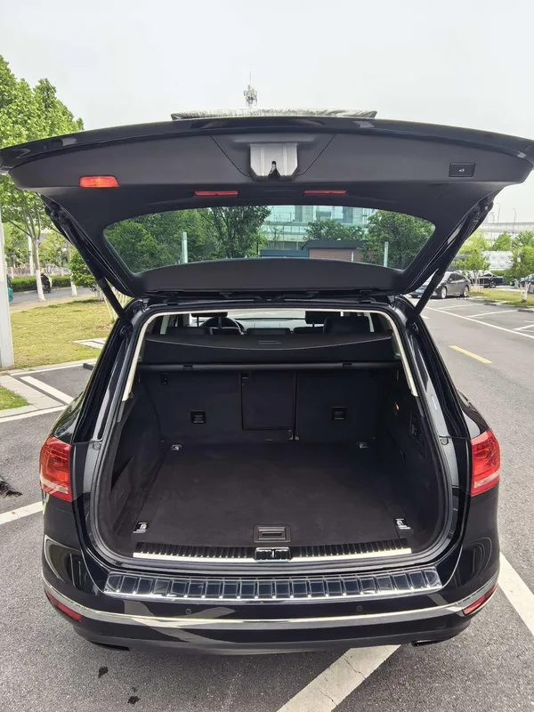 Volkswagen Touareg 2017 3.0TSI Tuoye type exterior photo 8 Volkswagen Touareg 2017 3.0TSI Tuoye type exterior photo 8