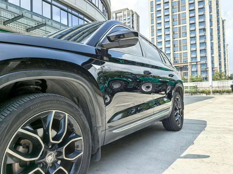 Skoda Kodiaq 2018 TSI380 7 Seat four-wheel drive flagship version exterior photo 7 Skoda Kodiaq 2018 TSI380 7 Seat four-wheel drive flagship version exterior photo 7