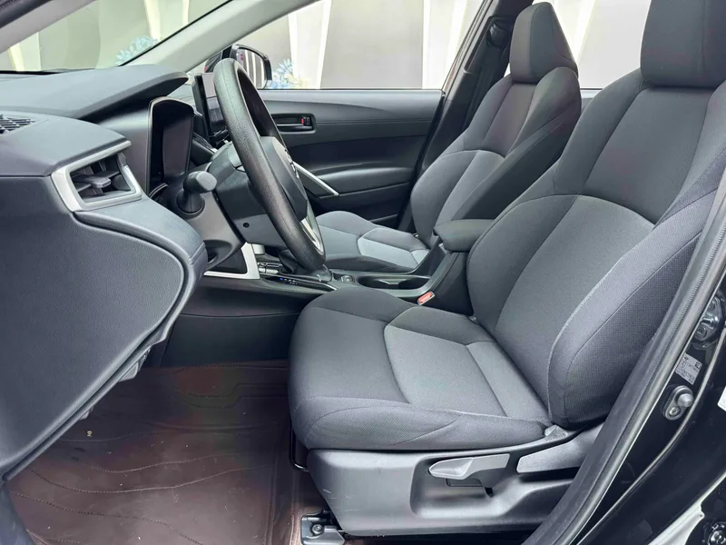 Toyota Frontlander 2024 2.0L Intelligent electric hybrid double engine Leading Edition interior photo 13 Toyota Frontlander 2024 2.0L Intelligent electric hybrid double engine Leading Edition interior photo 13