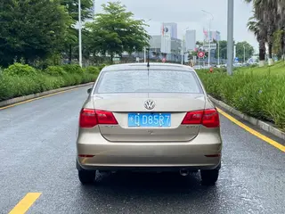 Volkswagen Jetta 2013 1.6L Manual fashion type exterior photo 5 Volkswagen Jetta 2013 1.6L Manual fashion type exterior photo 5
