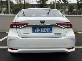 Toyota Corolla 2023 Intelligent electric hybrid double engine 1.8L E-CVT Elite Edition interior photo 8 Toyota Corolla 2023 Intelligent electric hybrid double engine 1.8L E-CVT Elite Edition interior photo 8