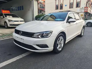 Volkswagen Lamando 2018 230TSI DSG Version mode