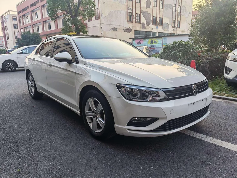 Volkswagen Lamando 2018 230TSI DSG Fashion Edition exterior photo 2 Volkswagen Lamando 2018 230TSI DSG Fashion Edition exterior photo 2