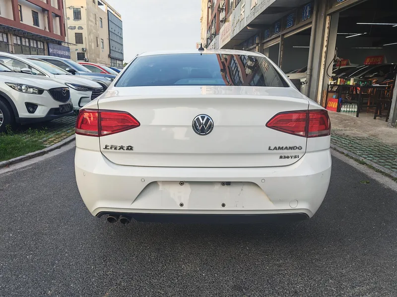Volkswagen Lamando 2018 230TSI DSG Fashion Edition exterior photo 7 Volkswagen Lamando 2018 230TSI DSG Fashion Edition exterior photo 7