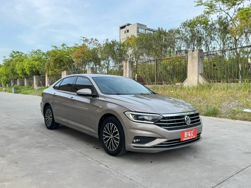 Volkswagen Sagitar 2020 280TSI DSG Comfortable Country VI exterior photo 3 Volkswagen Sagitar 2020 280TSI DSG Comfortable Country VI exterior photo 3