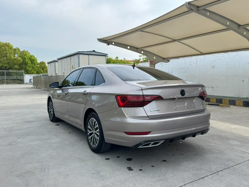 Volkswagen Sagitar 2020 280TSI DSG Comfortable Country VI exterior photo 6 Volkswagen Sagitar 2020 280TSI DSG Comfortable Country VI exterior photo 6