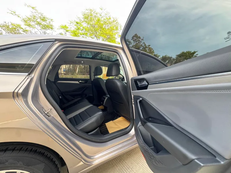 Volkswagen Sagitar 2020 280TSI DSG Comfortable Country VI interior photo 14 Volkswagen Sagitar 2020 280TSI DSG Comfortable Country VI interior photo 14