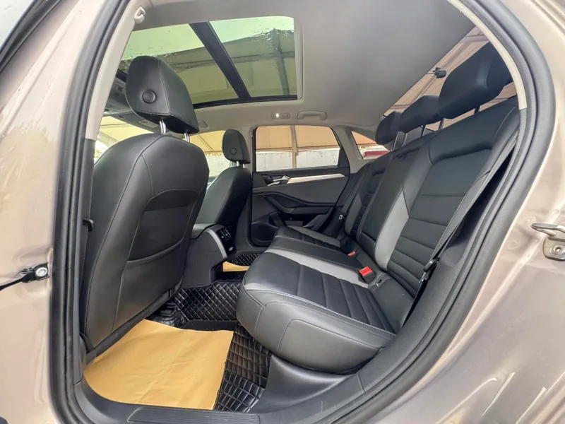 Volkswagen Sagitar 2020 280TSI DSG Comfortable Country VI interior photo 17 Volkswagen Sagitar 2020 280TSI DSG Comfortable Country VI interior photo 17