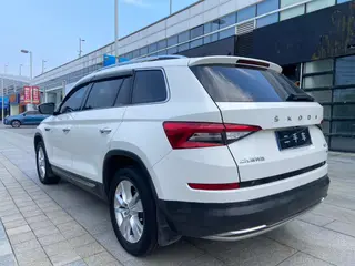 Skoda Kodiaq 2021 TSI330 7 Seat Two-Drive Luxury Premium Edition exterior photo 4 Skoda Kodiaq 2021 TSI330 7 Seat Two-Drive Luxury Premium Edition exterior photo 4
