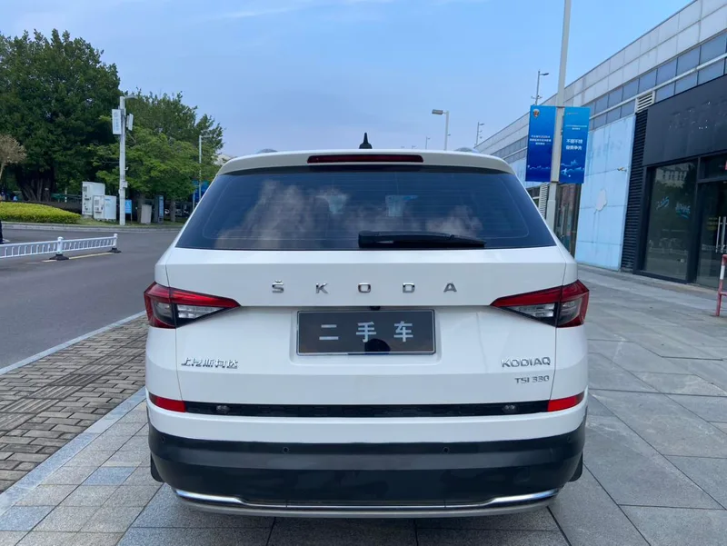 Skoda Kodiaq 2021 TSI330 7 Seat Two-Drive Luxury Premium Edition interior photo 6 Skoda Kodiaq 2021 TSI330 7 Seat Two-Drive Luxury Premium Edition interior photo 6