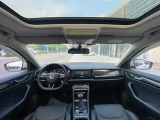 Skoda Kodiaq 2021 TSI330 7 Seat Two-Drive Luxury Premium Edition interior photo 8 Skoda Kodiaq 2021 TSI330 7 Seat Two-Drive Luxury Premium Edition interior photo 8