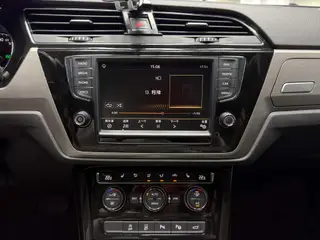 Volkswagen Touan L 2018 280TSI Tuojie Deluxe Edition 7 seat China V interior photo 11 Volkswagen Touan L 2018 280TSI Tuojie Deluxe Edition 7 seat China V interior photo 11