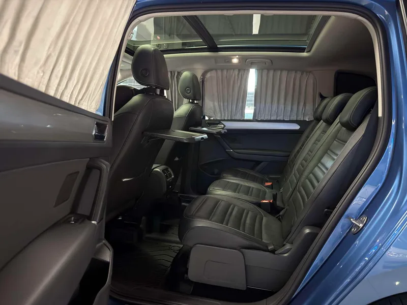 Volkswagen Touan L 2018 280TSI Tuojie Deluxe Edition 7 seat China V interior photo 13 Volkswagen Touan L 2018 280TSI Tuojie Deluxe Edition 7 seat China V interior photo 13