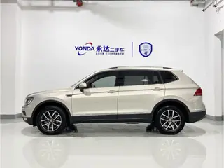 Volkswagen Tiguan L 2018 Mise à jour 330TSI Version confort automatique à deux roues motrices extérieur photo 2 Volkswagen Tiguan L 2018 Mise à jour 330TSI Version confort automatique à deux roues motrices extérieur photo 2