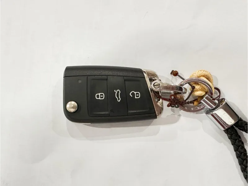 Volkswagen Tiguan L 2018 Mise à jour 330TSI Version confort automatique à deux roues motrices intérieur photo 16 Volkswagen Tiguan L 2018 Mise à jour 330TSI Version confort automatique à deux roues motrices intérieur photo 16