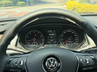 Volkswagen Passat 2017 330TSI DSG Honor Edition interior photo 9 Volkswagen Passat 2017 330TSI DSG Honor Edition interior photo 9