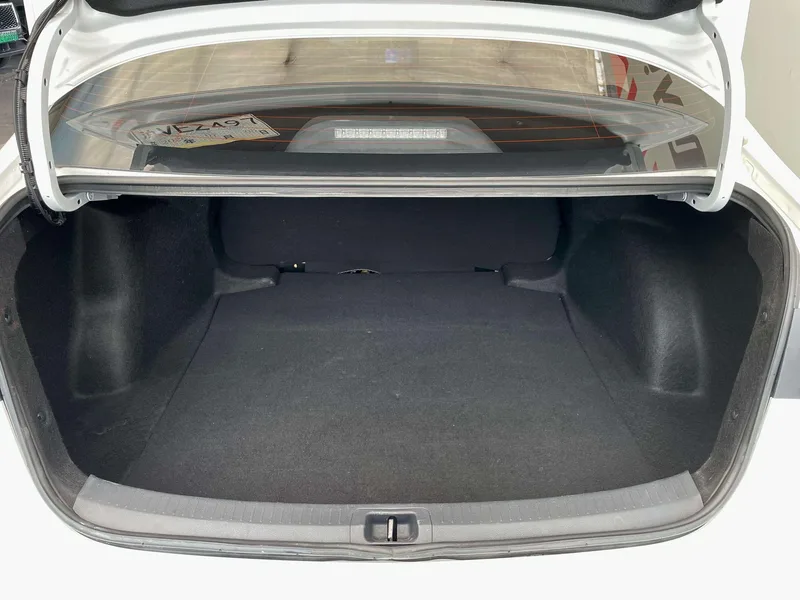 Toyota Corolla 2023 1.2T S-CVT Elite Edition interior photo 16 Toyota Corolla 2023 1.2T S-CVT Elite Edition interior photo 16