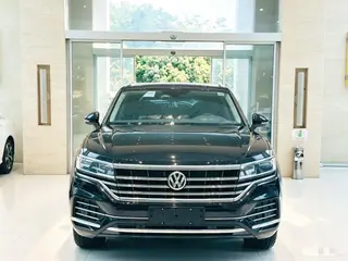 Volkswagen Touareg 2019 2.0TSI Sharp Wing Country VI exterior photo 2 Volkswagen Touareg 2019 2.0TSI Sharp Wing Country VI exterior photo 2