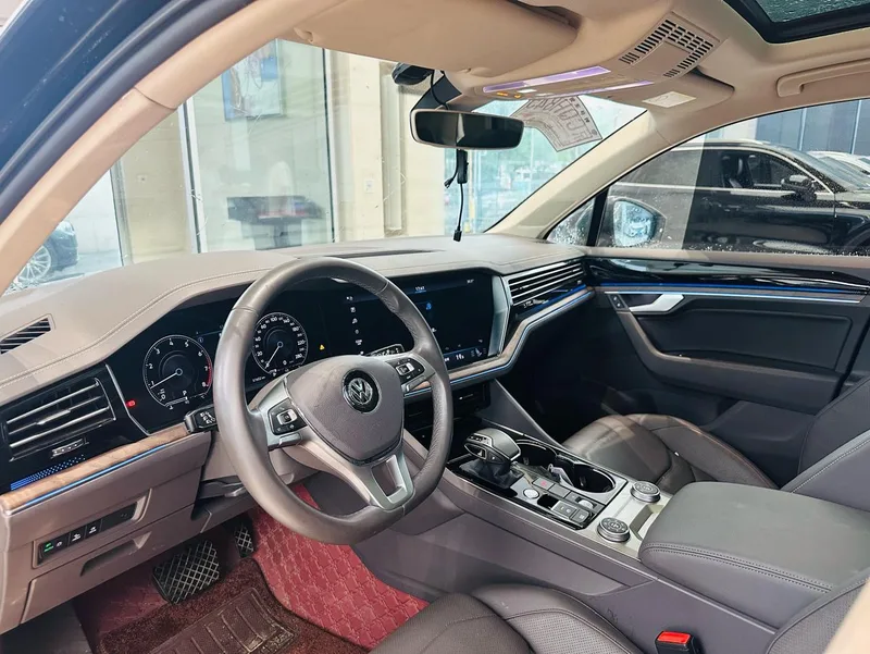 Volkswagen Touareg 2019 2.0TSI Sharp Wing Country VI exterior photo 5 Volkswagen Touareg 2019 2.0TSI Sharp Wing Country VI exterior photo 5