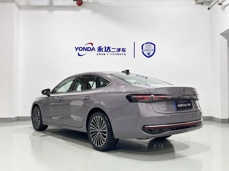 Volkswagen Passat 2025 Pro 380TSI Long Zun Edition exterior photo 3 Volkswagen Passat 2025 Pro 380TSI Long Zun Edition exterior photo 3