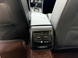 Volkswagen Sagitar 2024 300TSI DSG Premium Edition interior photo 11 Volkswagen Sagitar 2024 300TSI DSG Premium Edition interior photo 11