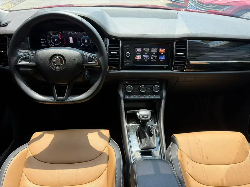 Skoda Kodiaq GT 2019 TSI330 Two-wheel drive luxury edition China V interior photo 6 Skoda Kodiaq GT 2019 TSI330 Two-wheel drive luxury edition China V interior photo 6