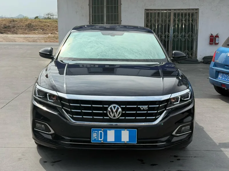 Volkswagen Passat 2020 280TSI Elite Edition Country VI exterior photo 2 Volkswagen Passat 2020 280TSI Elite Edition Country VI exterior photo 2