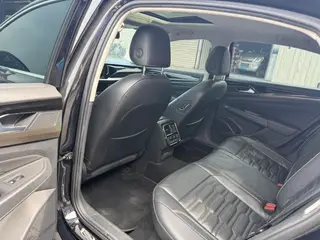 Volkswagen Passat 2020 280TSI Elite Edition Country VI interior photo 6 Volkswagen Passat 2020 280TSI Elite Edition Country VI interior photo 6