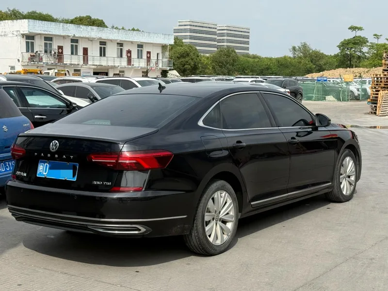 Volkswagen Passat 2020 280TSI Elite Edition Country VI interior photo 9 Volkswagen Passat 2020 280TSI Elite Edition Country VI interior photo 9