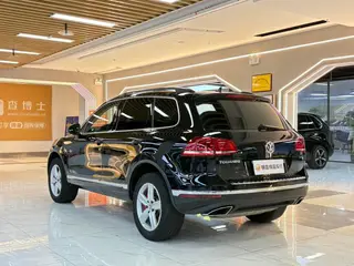 Volkswagen Touareg 2017 3.0TSI Boundary Extension Edition exterior photo 4 Volkswagen Touareg 2017 3.0TSI Boundary Extension Edition exterior photo 4
