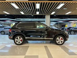 Volkswagen Touareg 2017 3.0TSI Boundary Extension Edition exterior photo 7 Volkswagen Touareg 2017 3.0TSI Boundary Extension Edition exterior photo 7