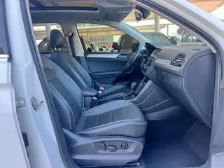 Volkswagen Tiguan L 2017 330TSI Automatic Two-Drive Ultimate exterior photo 8 Volkswagen Tiguan L 2017 330TSI Automatic Two-Drive Ultimate exterior photo 8