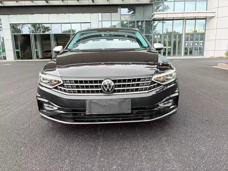 Volkswagen Magotan 2024 200 Ten thousand vehicles for all 330TSI DSG Luxury type exterior photo 2