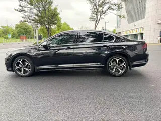 Volkswagen Magotan 2024 200 Ten thousand vehicles for all 330TSI DSG Luxury type exterior photo 4