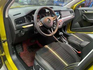 Skoda Komick GT 2020 1.5L Version phare automatique extérieur photo 8