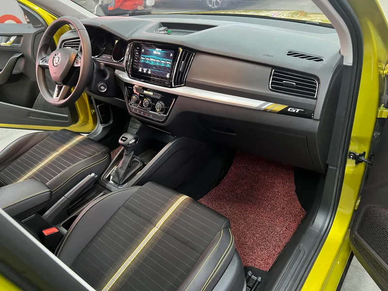 Skoda Komick GT 2020 1.5L Version phare automatique extérieur photo 9