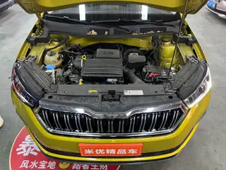 Skoda Komick GT 2020 1.5L Version phare automatique intérieur photo 18